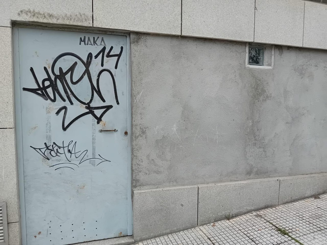 Foto 5 Bajo para almacén o trastero Zona Martín Echegaray de 40m2