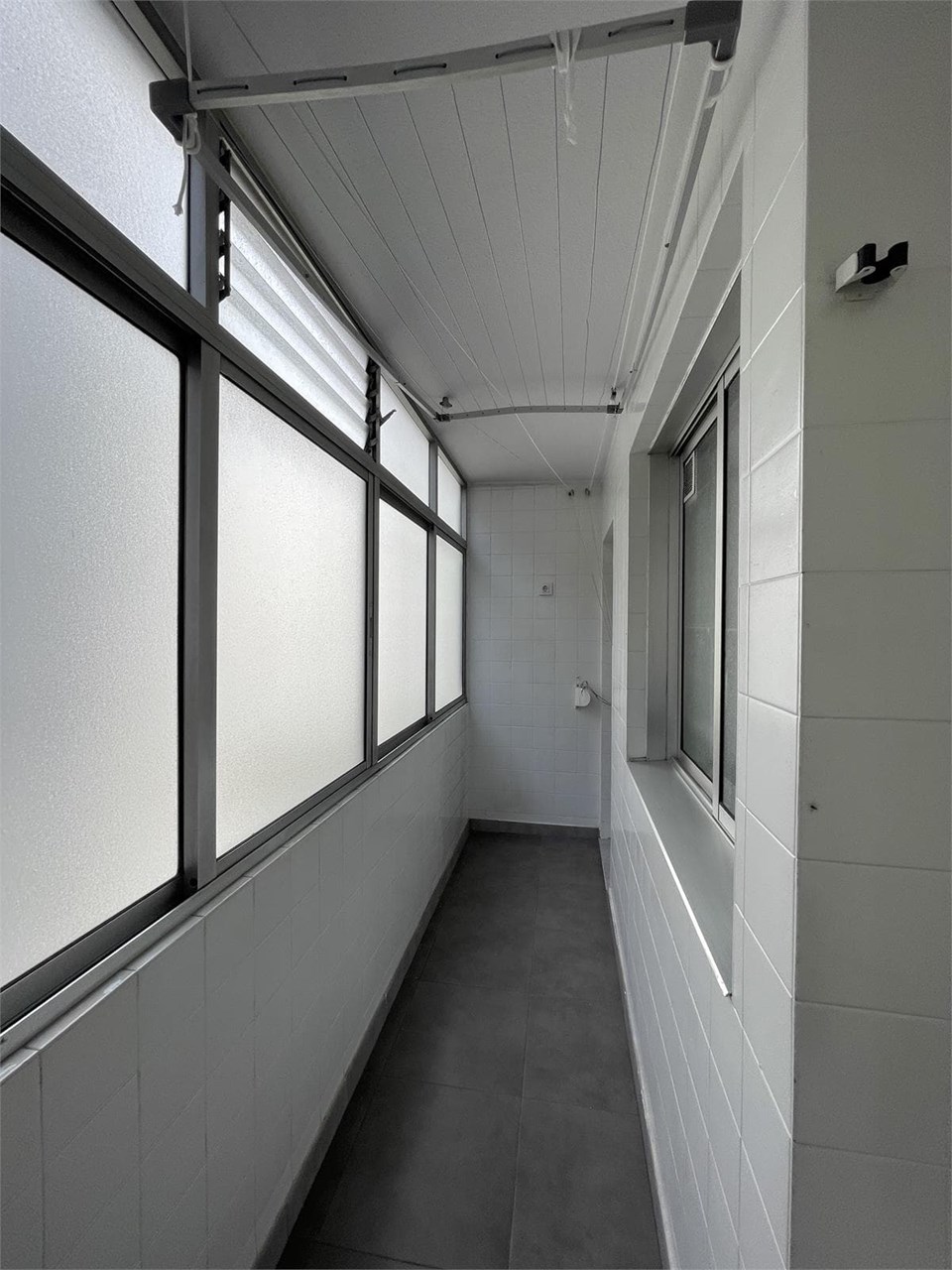 Foto 6 c/ Bolivia, piso de 200m2, 5 dormitorios, calefacción, garaje, trastero