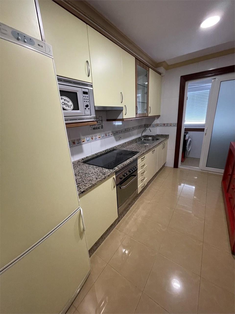 Foto 4 c/ Coruña (cerca Plaza América), 2 dormitorios, calefacción, garaje