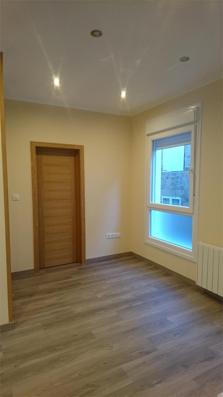 Foto 11 Cesteiros, 2 dormitorios, cocina independiente, calefacción