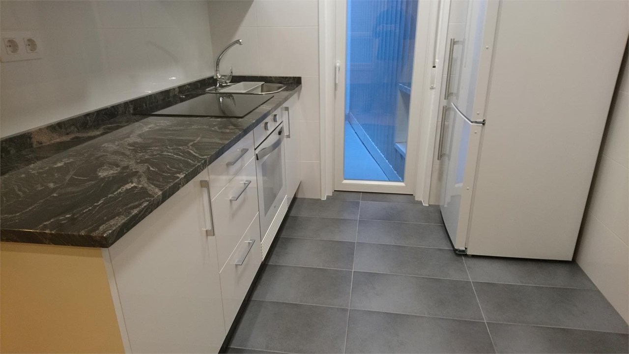 Foto 1 Cesteiros, 2 dormitorios, cocina independiente, calefacción