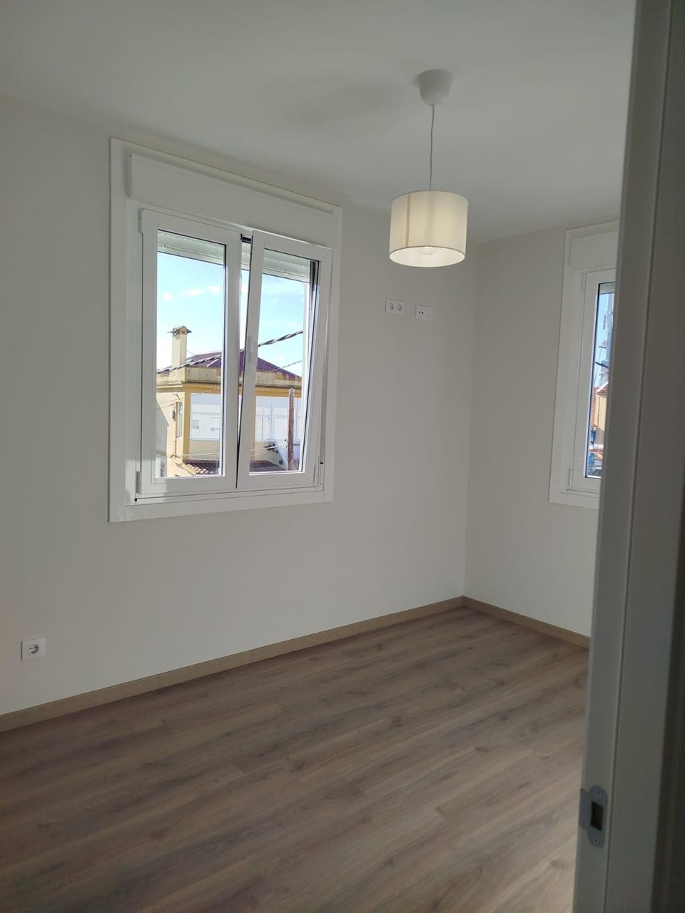 Foto 13 Espiñeiro (Teis), 3 dormitorios, cocina equipada, calefacción