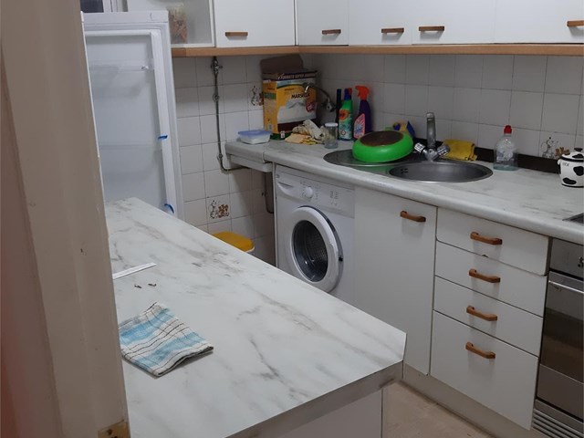 Estudiantes - c/ Torrecedeira - Vigo