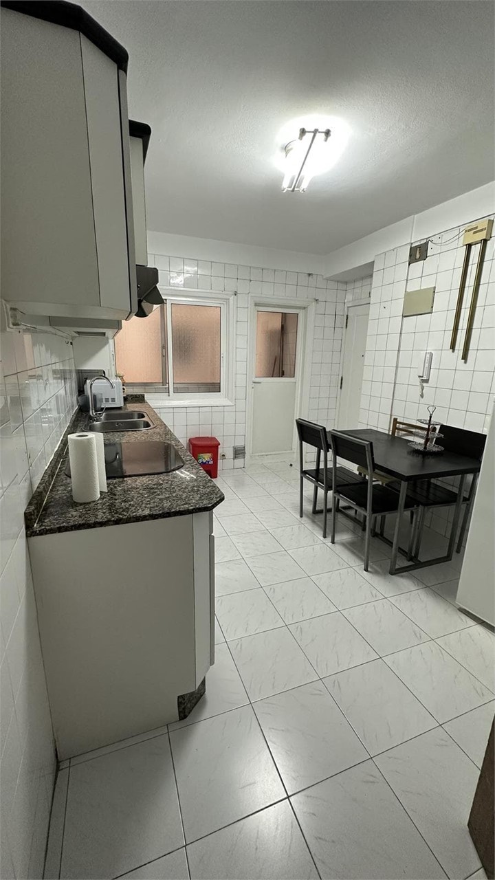 Foto 1 López Mora (Peniche), 4 dormitorios, 2 baños, calefacción
