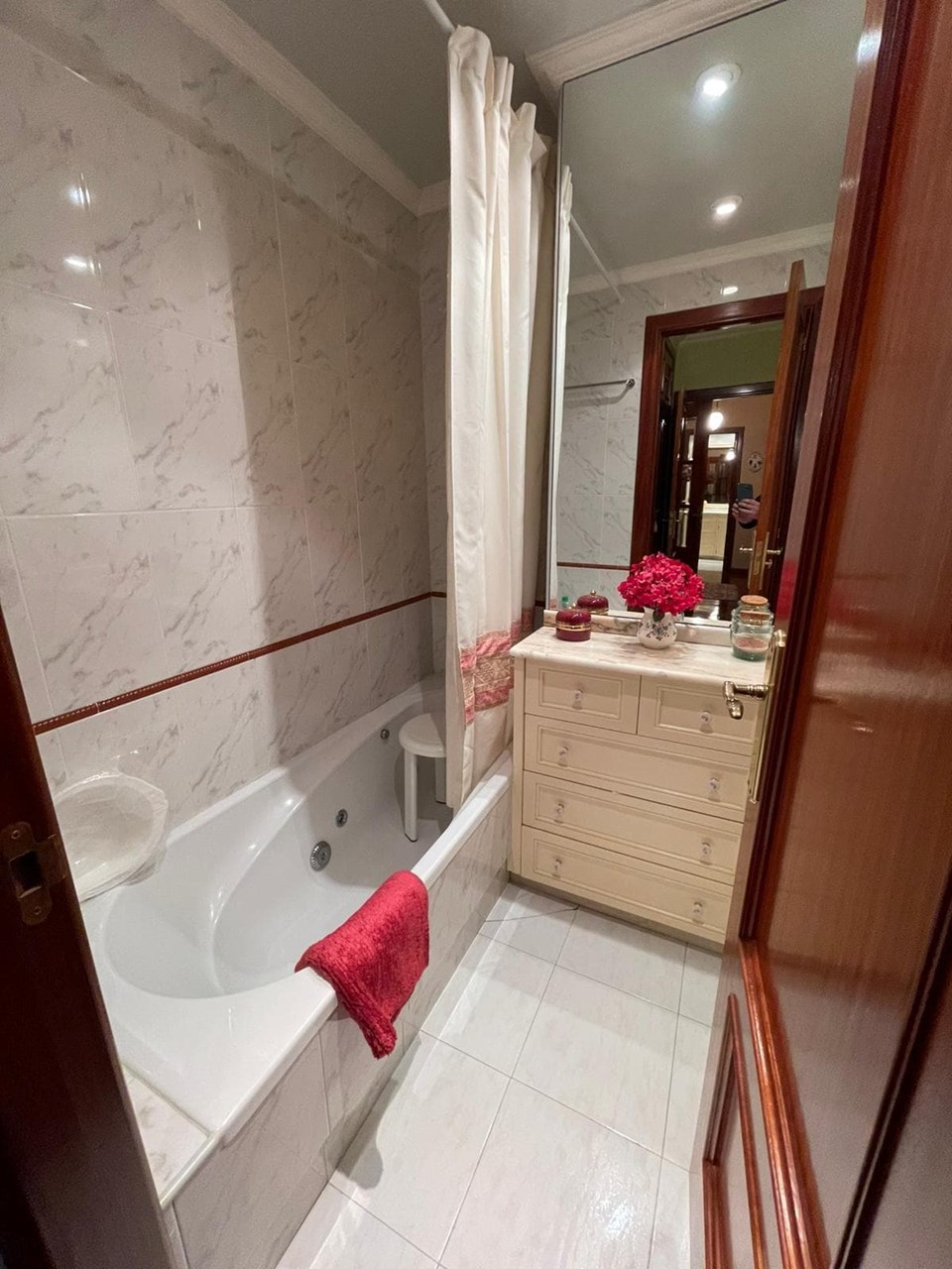 Foto 13 Luis Casado, 3 dormitorios, 2 baños, calefacción, garaje, bodega