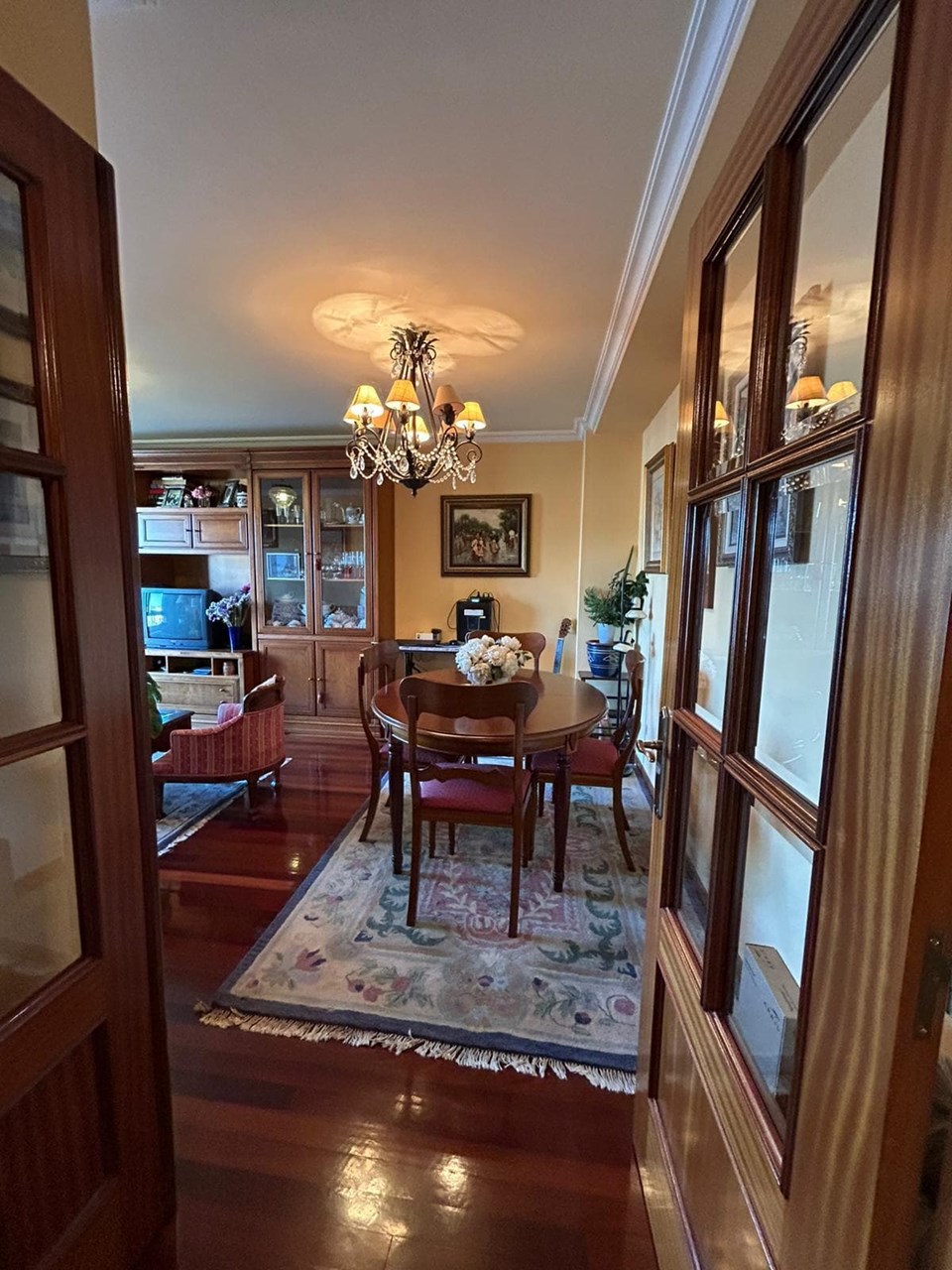 Foto 3 Luis Casado, 3 dormitorios, 2 baños, calefacción, garaje, bodega