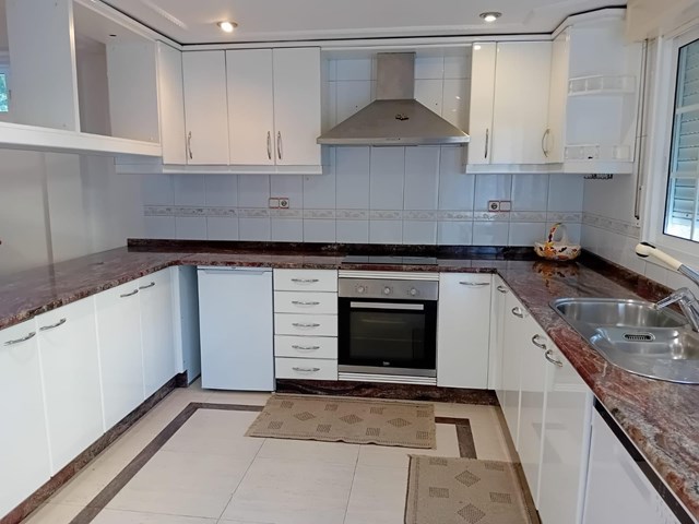 Matama, alquiler de casa, 4 dormitorios - Vigo