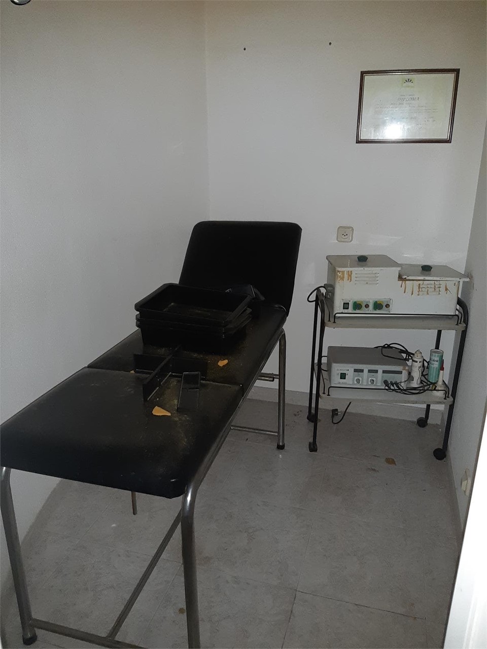 Foto 5 Peluqueria en Gregorio Espino, 54m2, zona de mujer y hombres