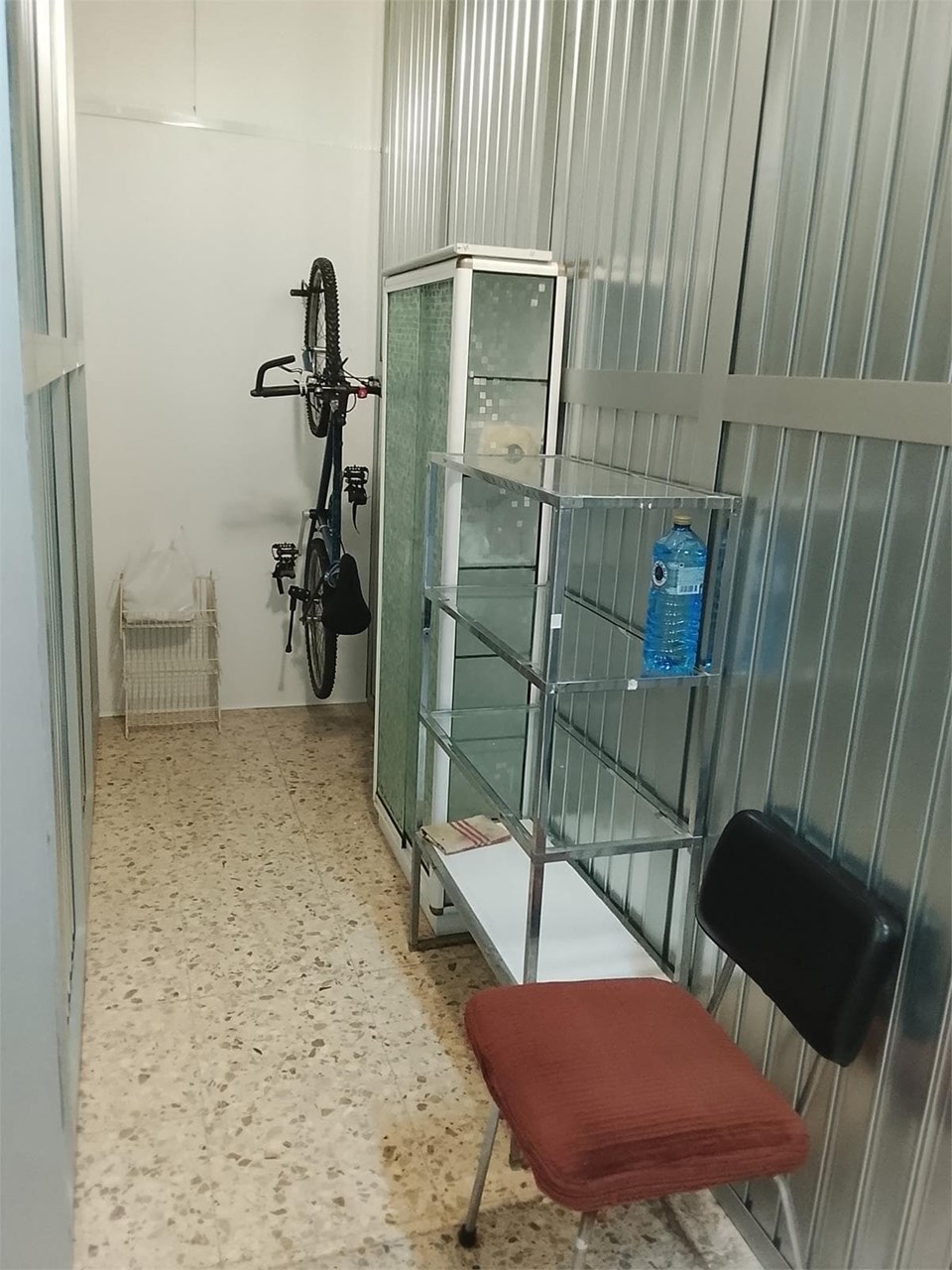 Foto 5 Pi y Margall, trasteros, acondicionados