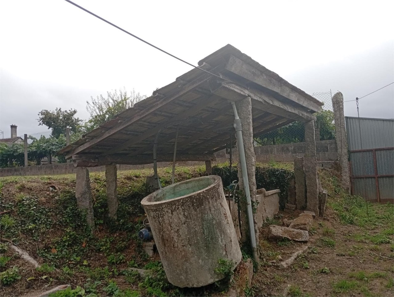 Foto 12 Ponteareas, casa de piedra para reformar con 7.000m2 de terreno