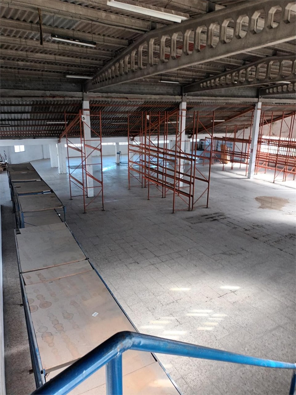 Foto 3 Puxeiros - Nave de 1.100m2