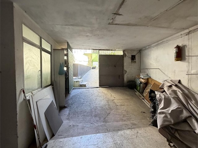 Tercio da Fora, local semisótano de 190m2 - Vigo