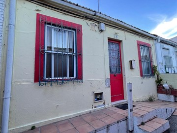 Tomás Alonso (Zona Bouzas), casita para reformar, patio-terraza - Vigo
