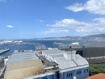 Torrecedeira, 3 dormitorios, garaje. Vista al mar - Vigo