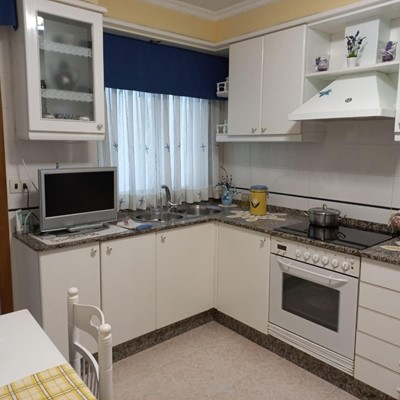Travesía de Vigo, 3 dormitorios, calefacción, garaje, trastero en Vigo