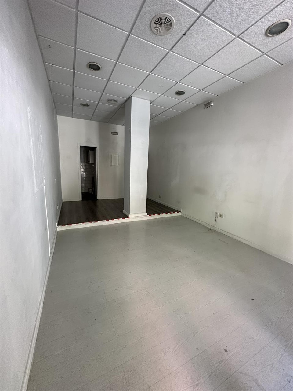 Foto 4 Zamora, local acondicionado, 34m2